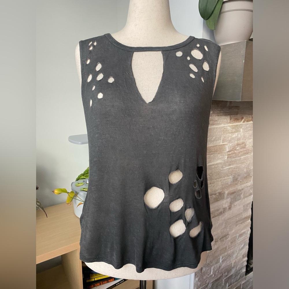 Women’s tank top